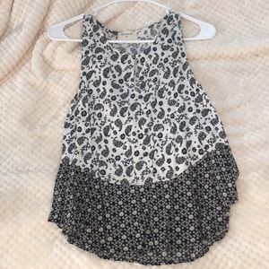 Blousy black and white tank